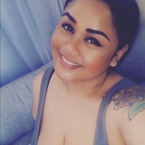 Meet your Posher, Bopha